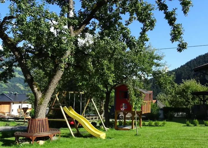 Martina アパート